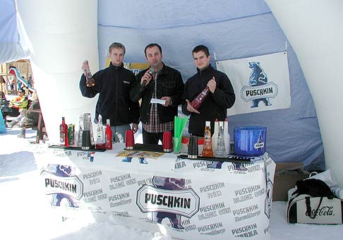 Prezentácia Puschkin Vodka 6.3.2004 Plejsy.