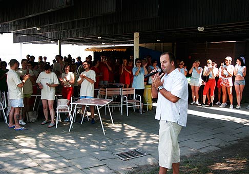 Fantastické výkony účastníkov športového dňa ING Tatry-Sympatia si zaslúžia potlesk. Zemplínska Šírava. 7.7.2006.